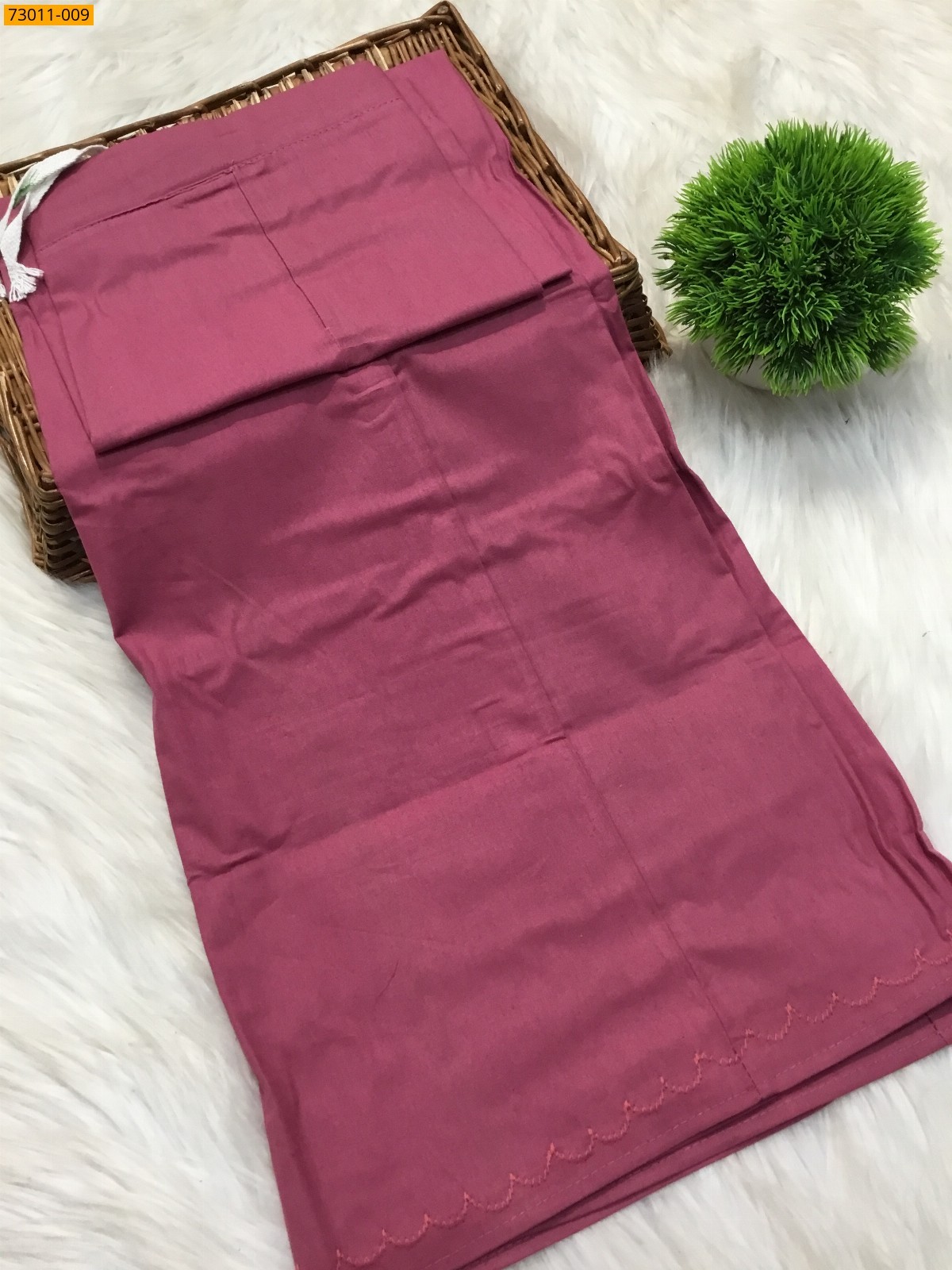 Pink Premium Mangai Cotton Inskirt- 8 Part