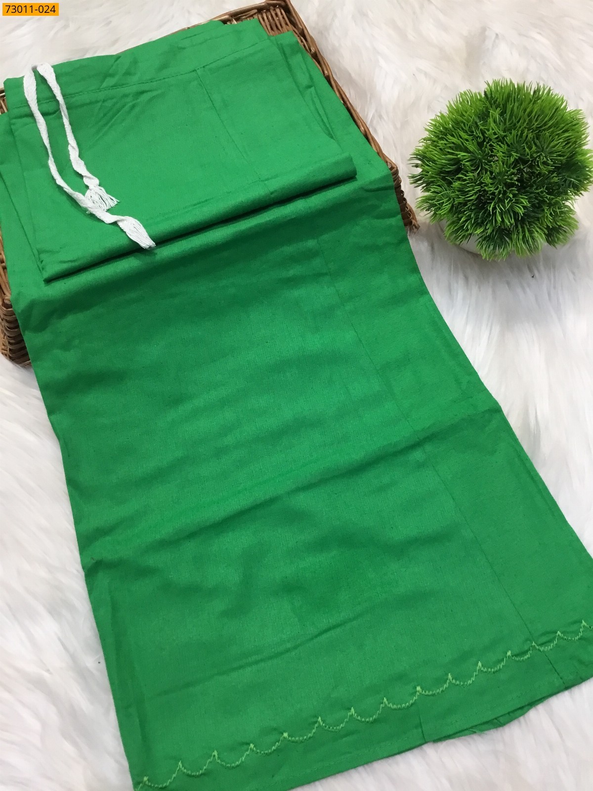 Green Premium Mangai Cotton Inskirt- 8 Part