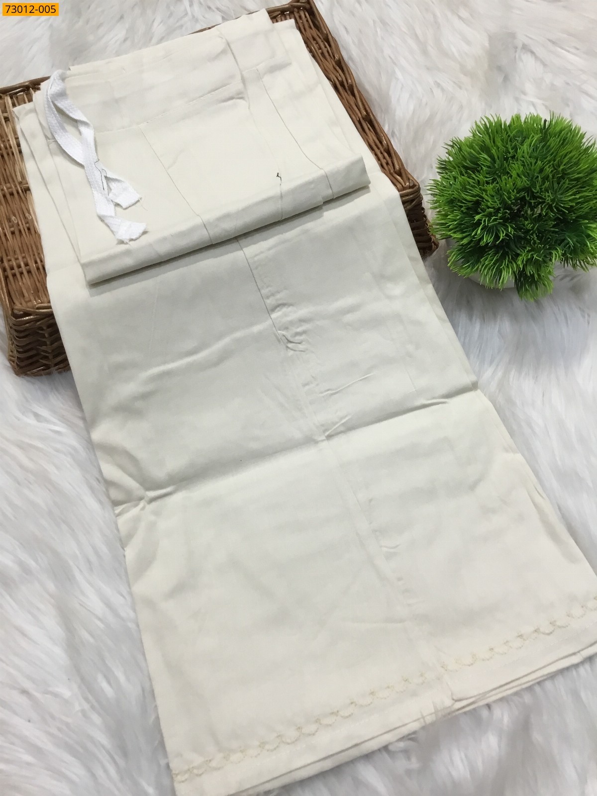 White Premium Mangai Cotton Inskirt 7 Part