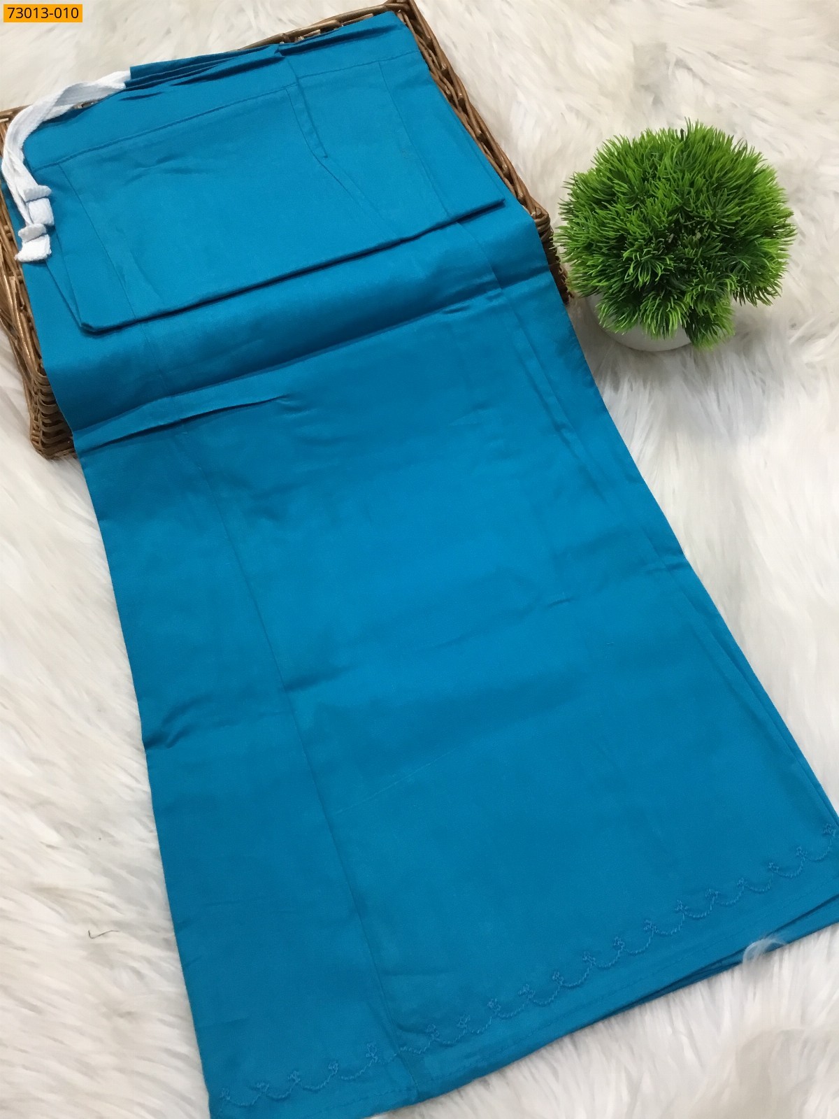 Blue Premium Mangai Cotton Inskirt 8 Part