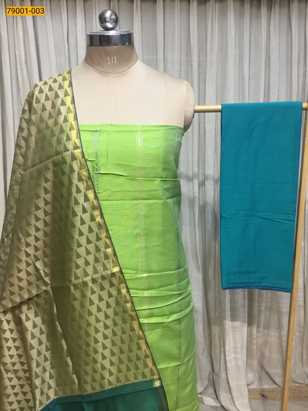 Green Handloom Chudi Material