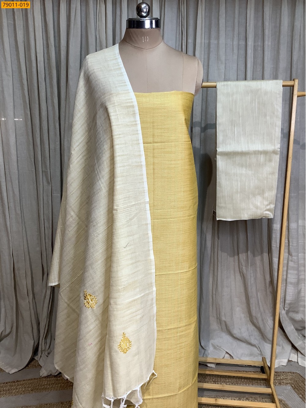 Yellow Mix and Match Silk Chudithar Material Yellow Mix and Match Silk Chudithar Material