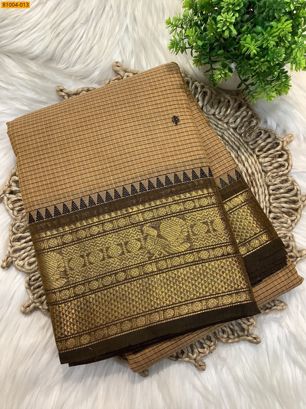 Beige Chettinad Cotton checked Sarees