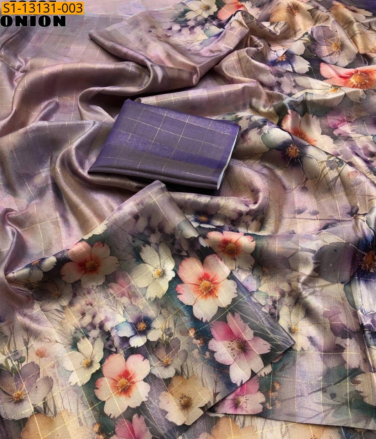 Onion Soft tissue checks weaving sarees