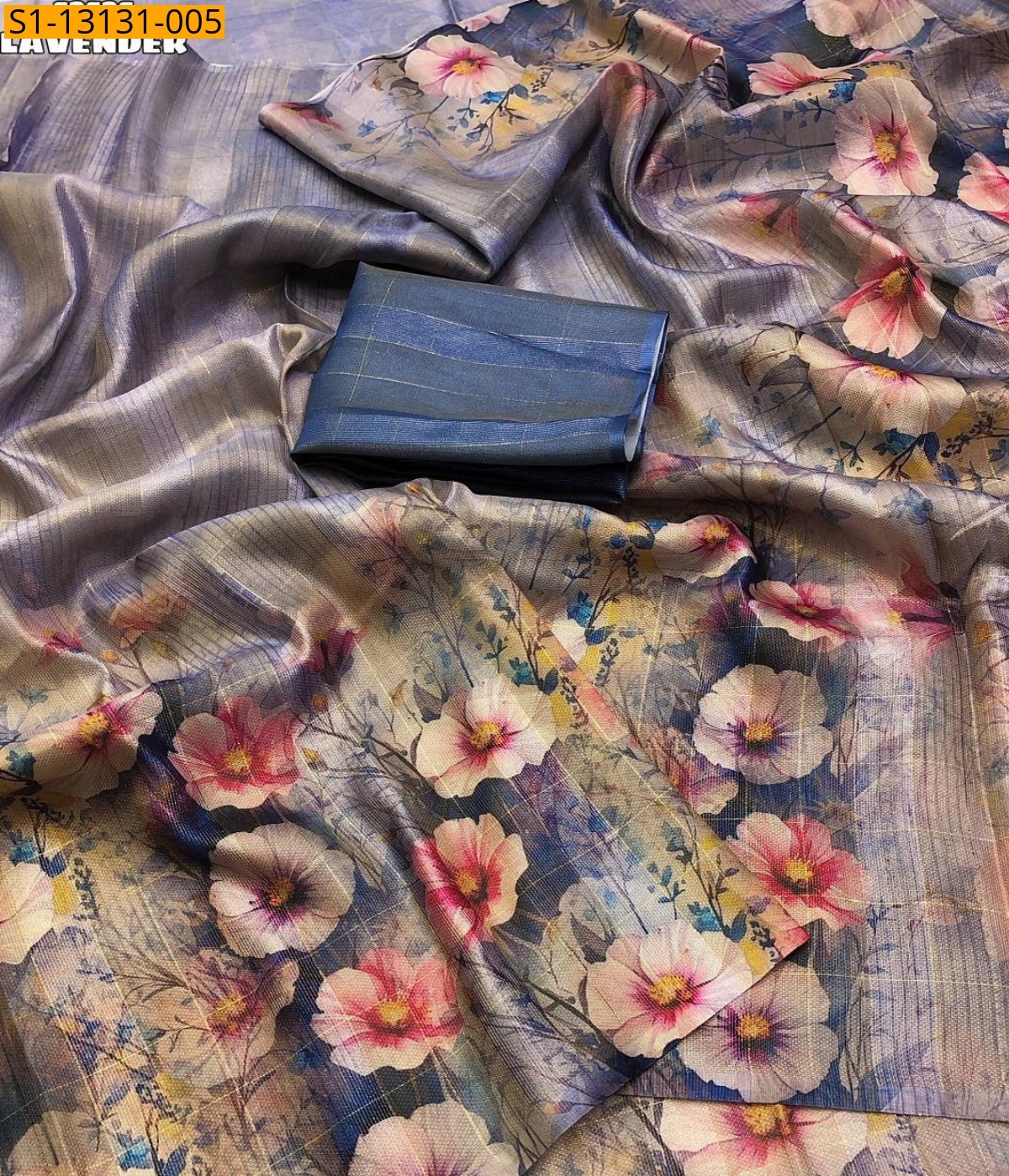 Soft tissue checks weaving sarees