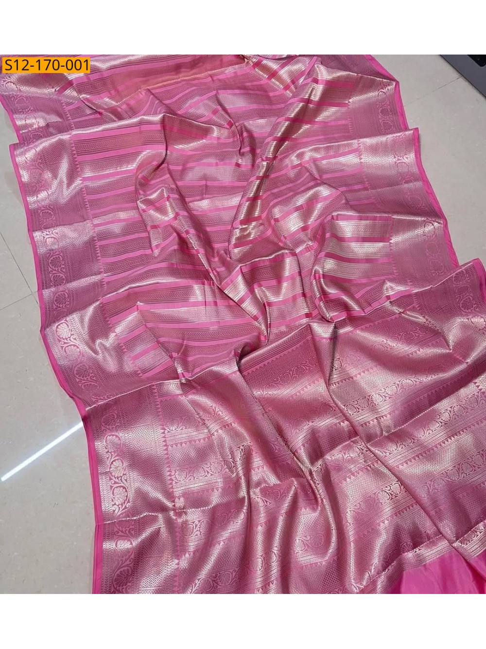 Banarsi semi kataan soft silk Saree