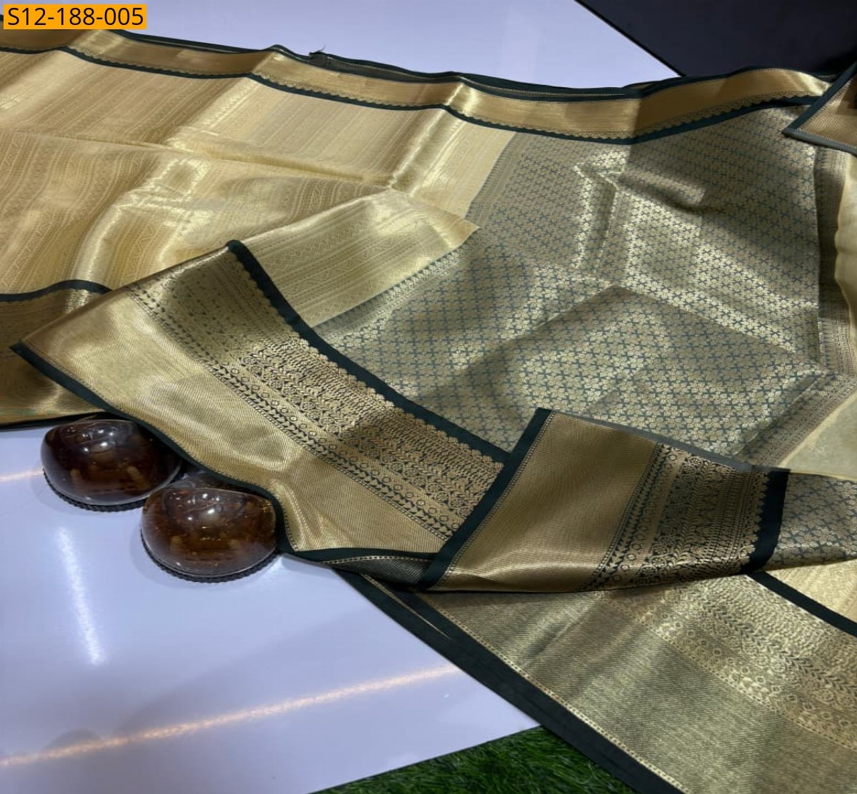 Banarasi semi kataan soft silk Saree