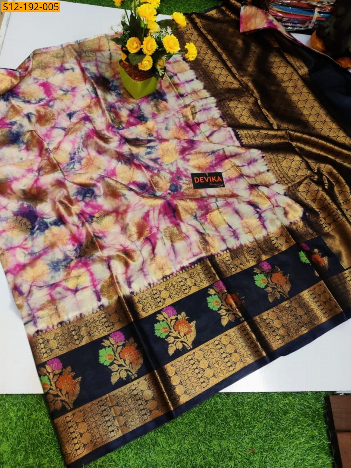 Navy Banarasi daibal warm soft silk Sarees
