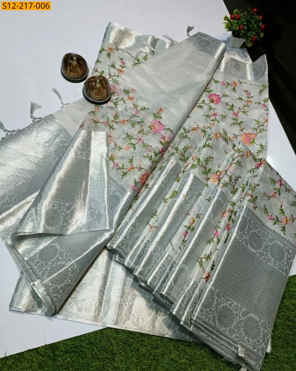 White Banarasi  Tissue Embroidery Silk Saree