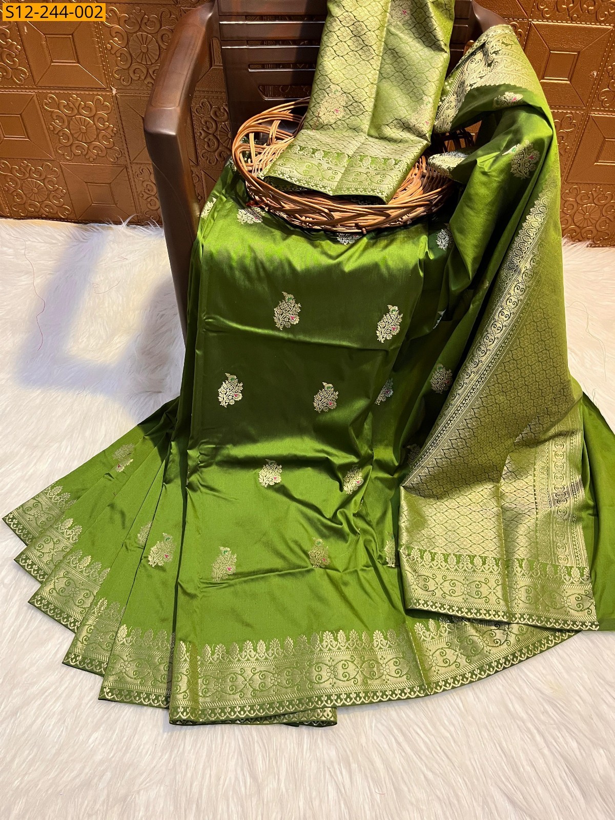 Green Banarasi tissue soft silk Sarees