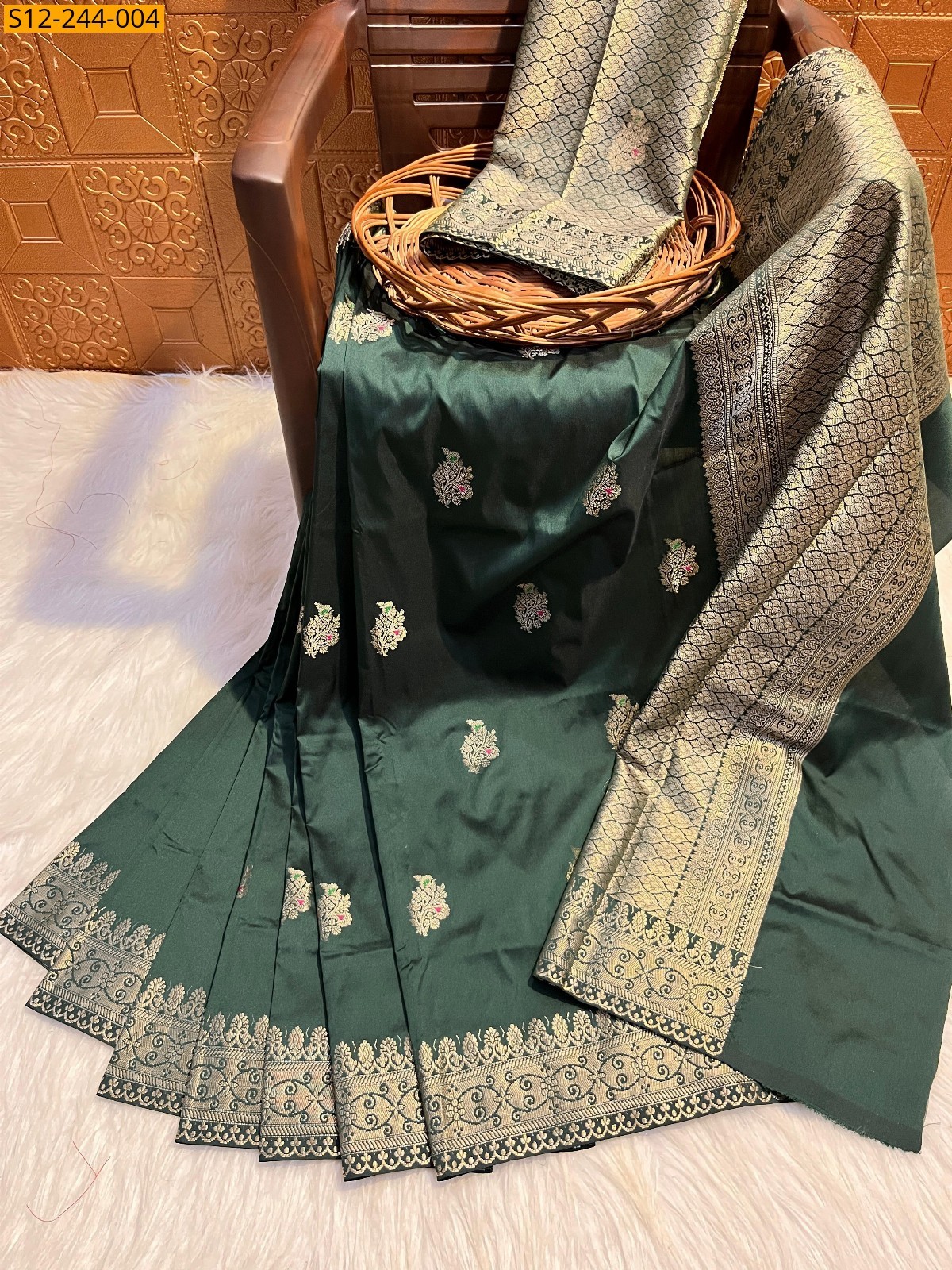 Green Banarasi tissue soft silk Sarees