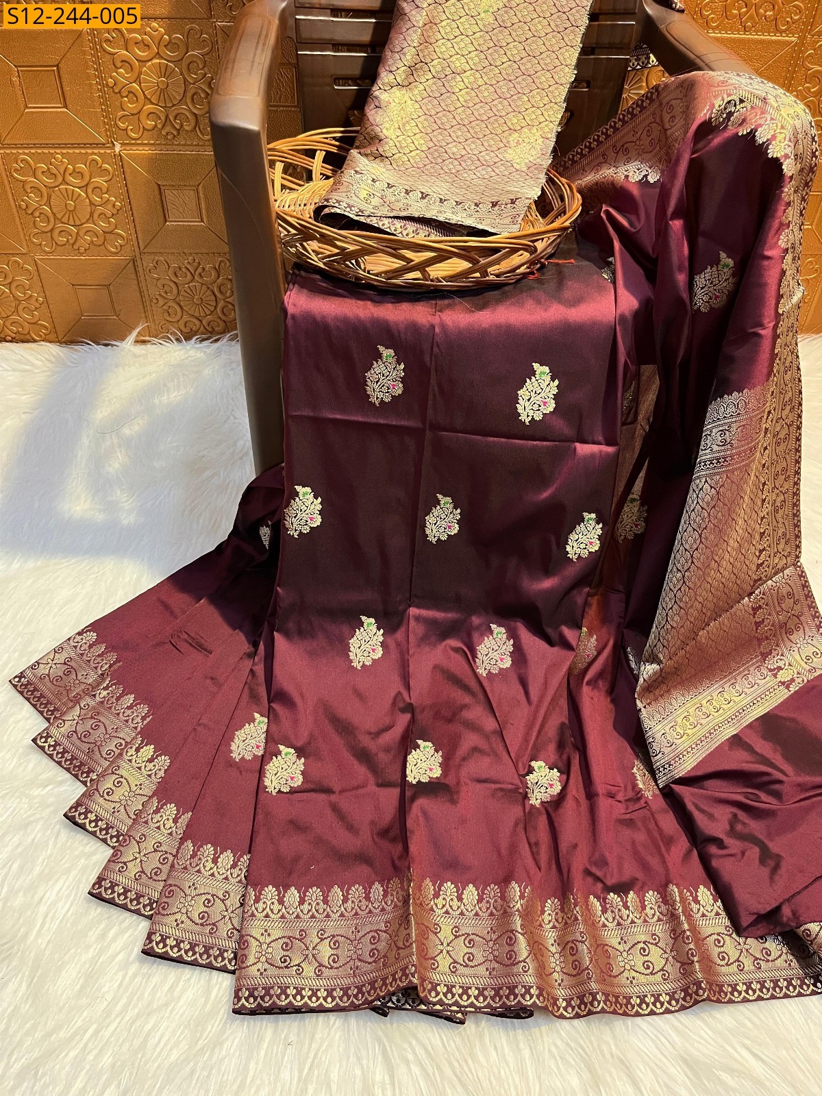 Banarasi tissue soft silk Sarees
