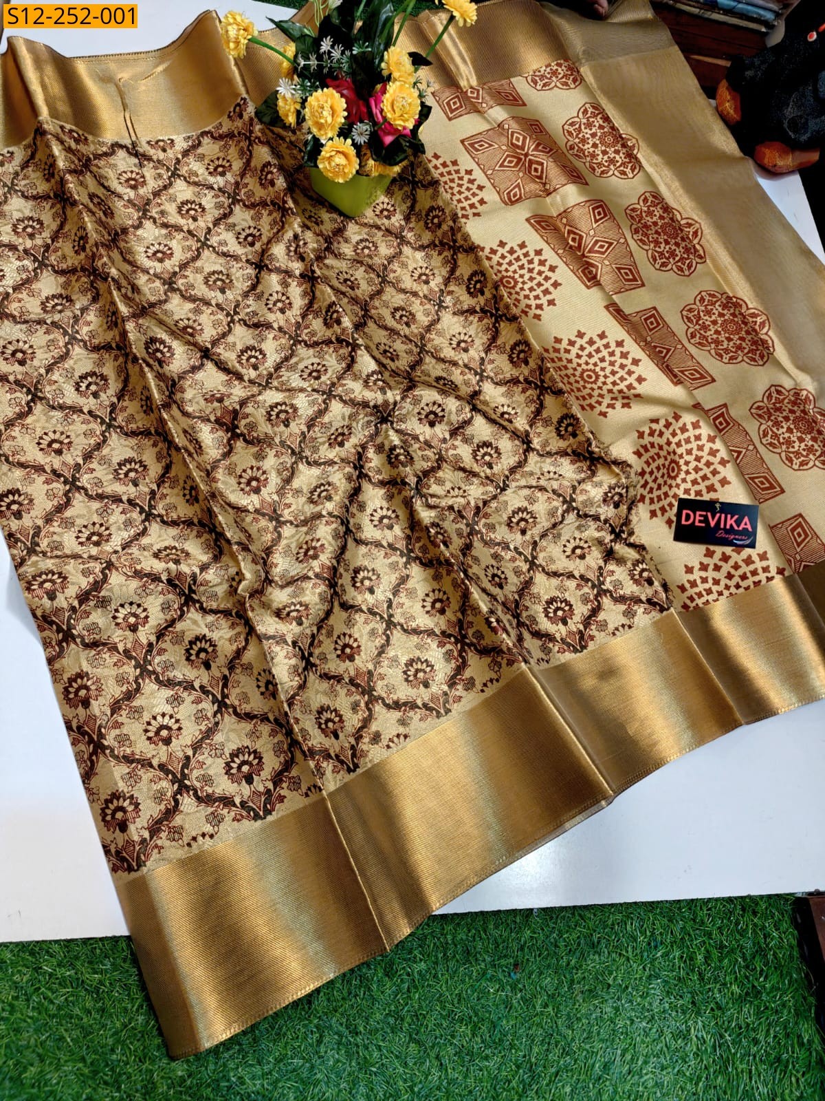 Gold Banarasi tissue soft silk saree