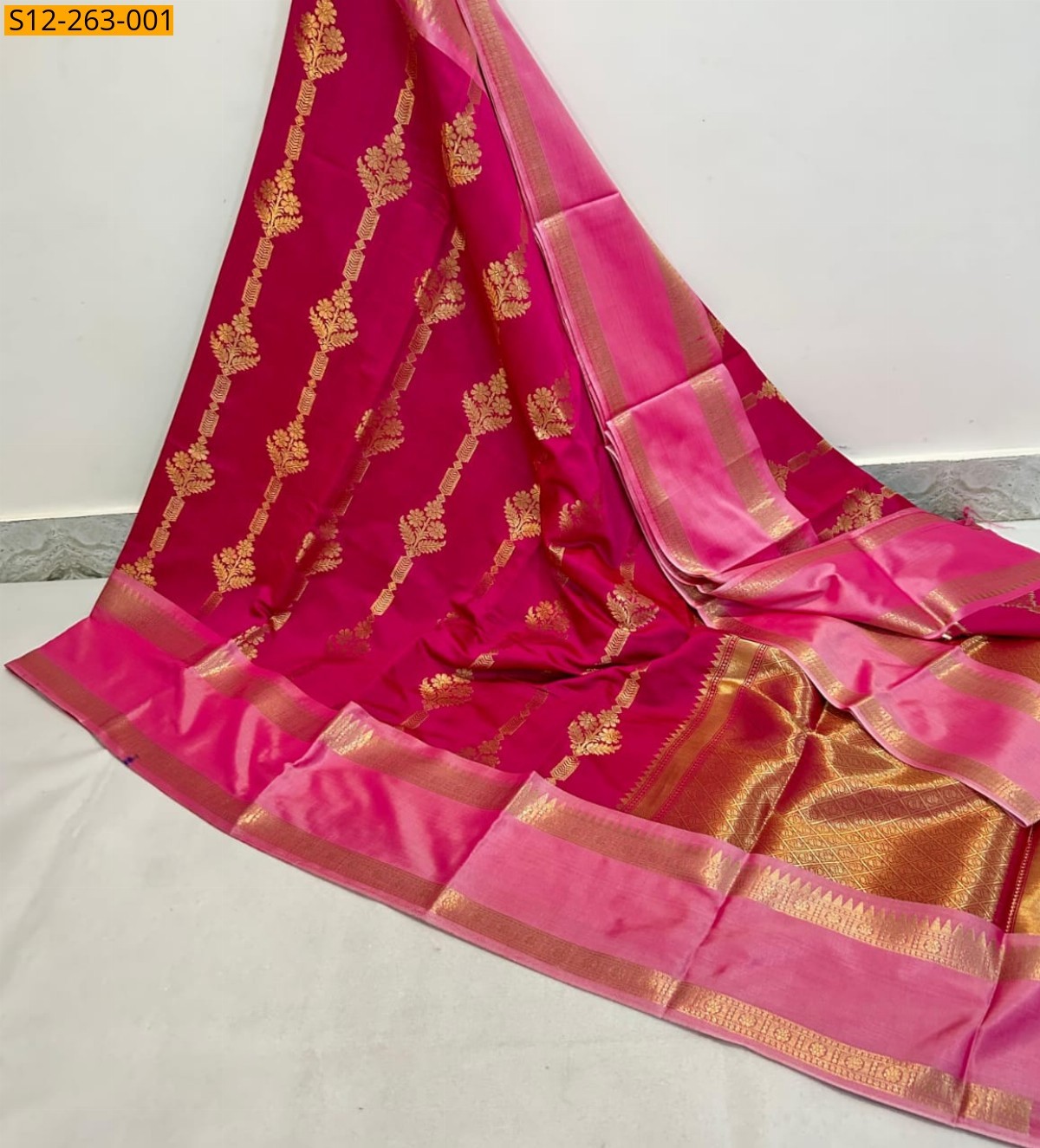 Pink Banarasi semi katan soft silk saree