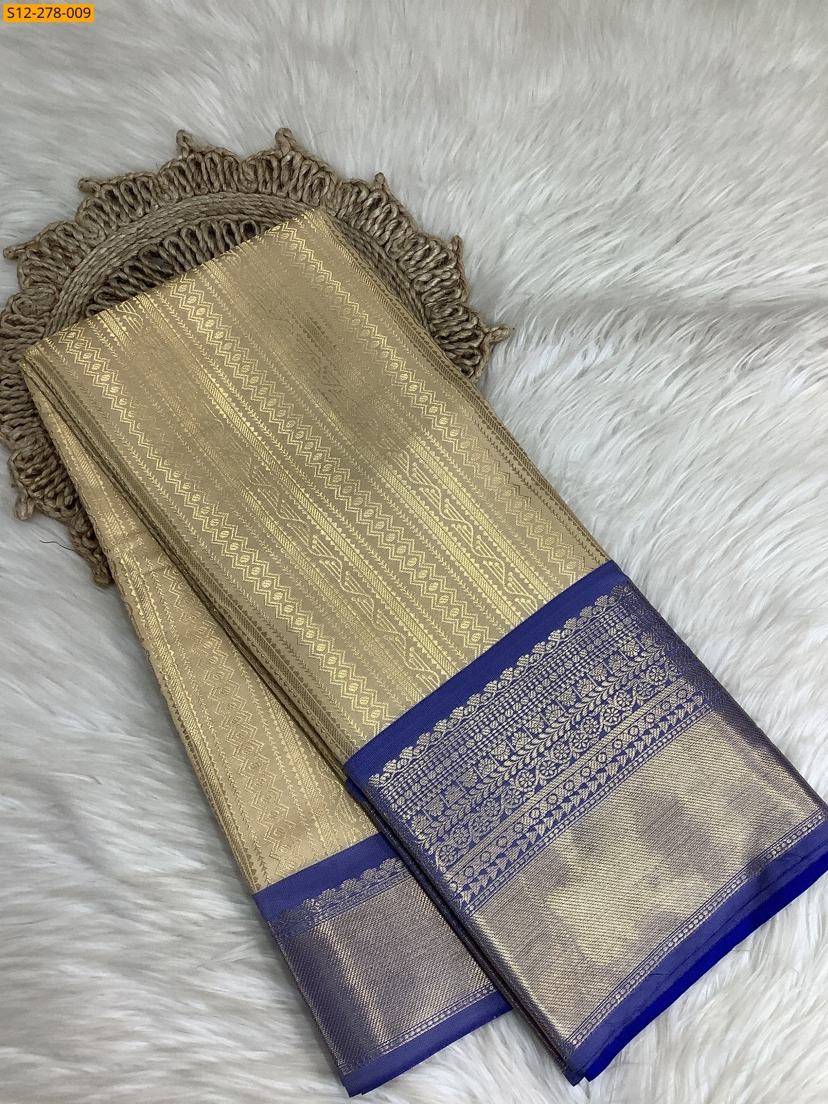 Cream Banarsi semi kataan soft silk Saree