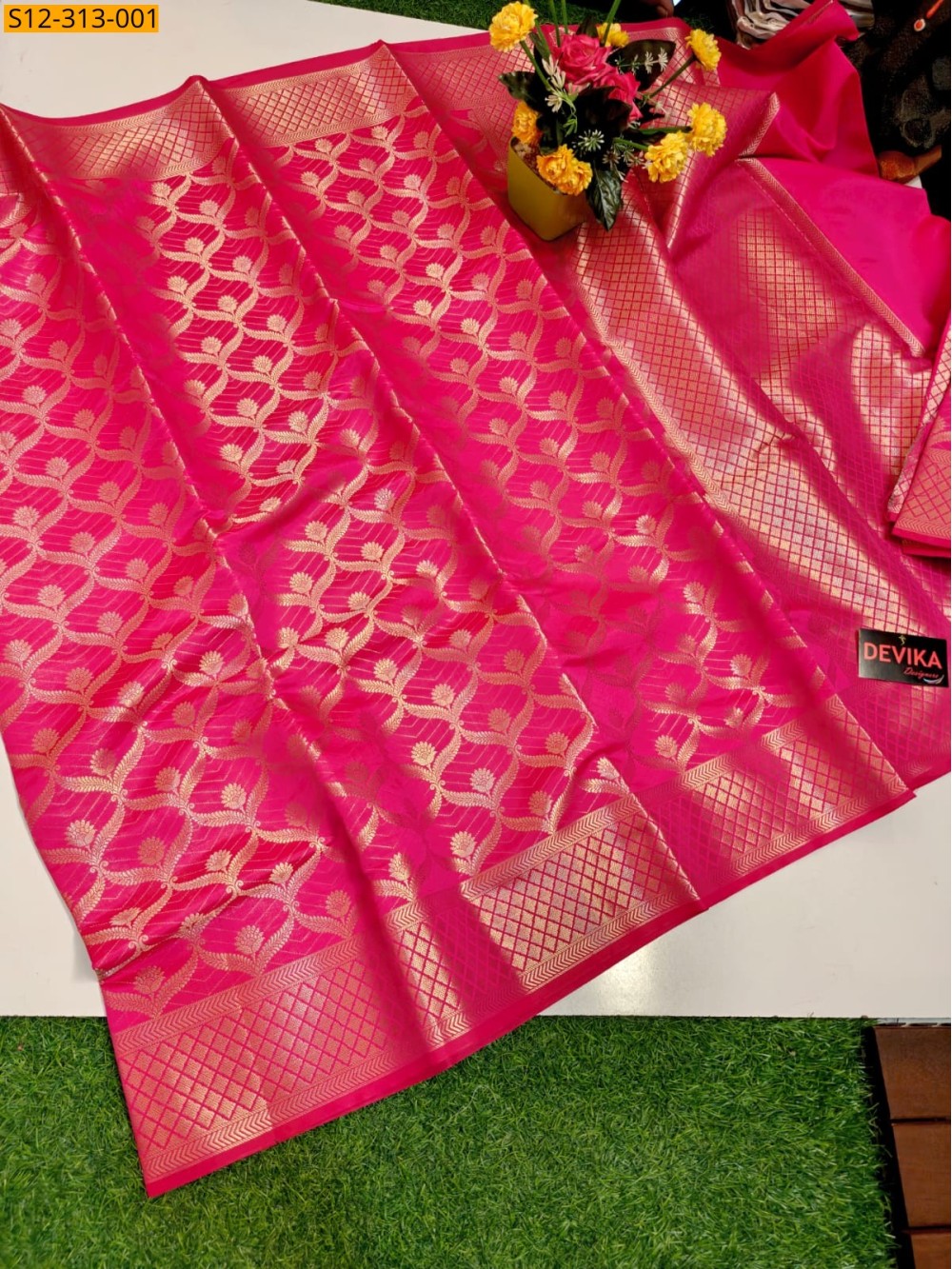 Banarasi semi kataan soft silk Saree