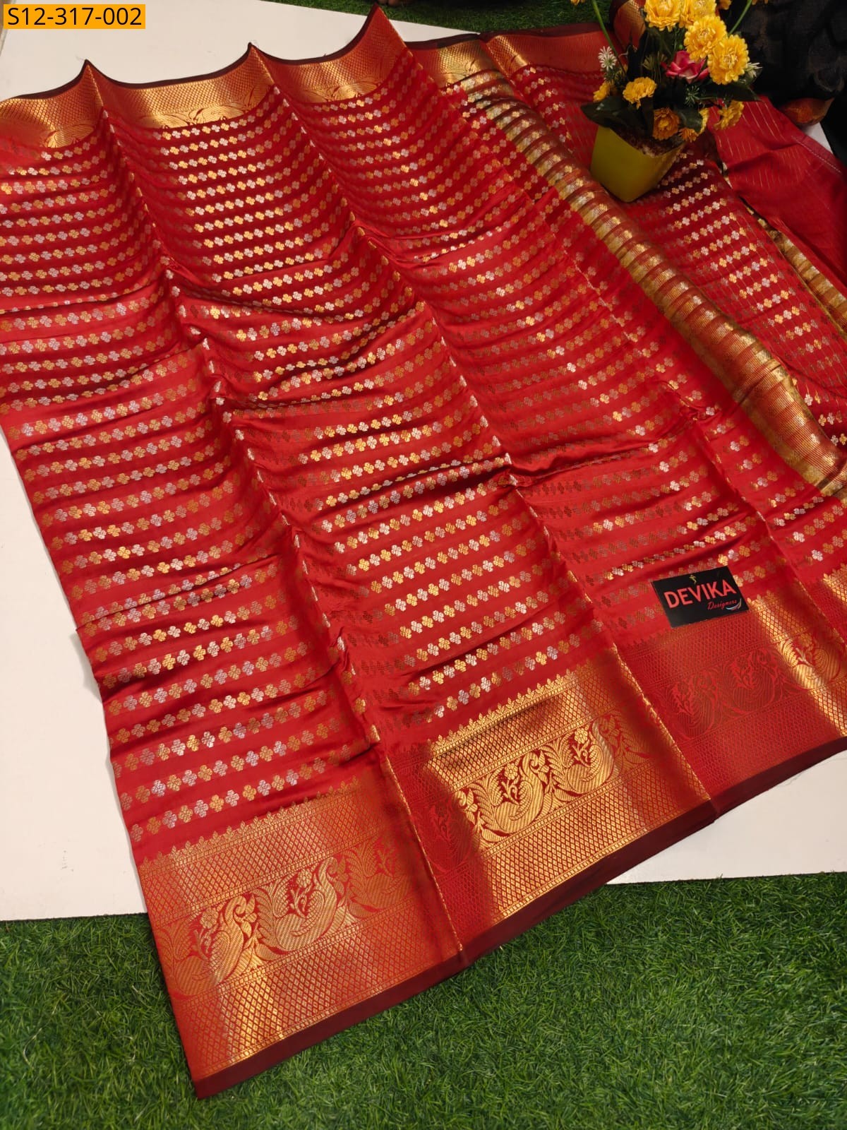 Red Banarsi semi kataan soft silk Saree