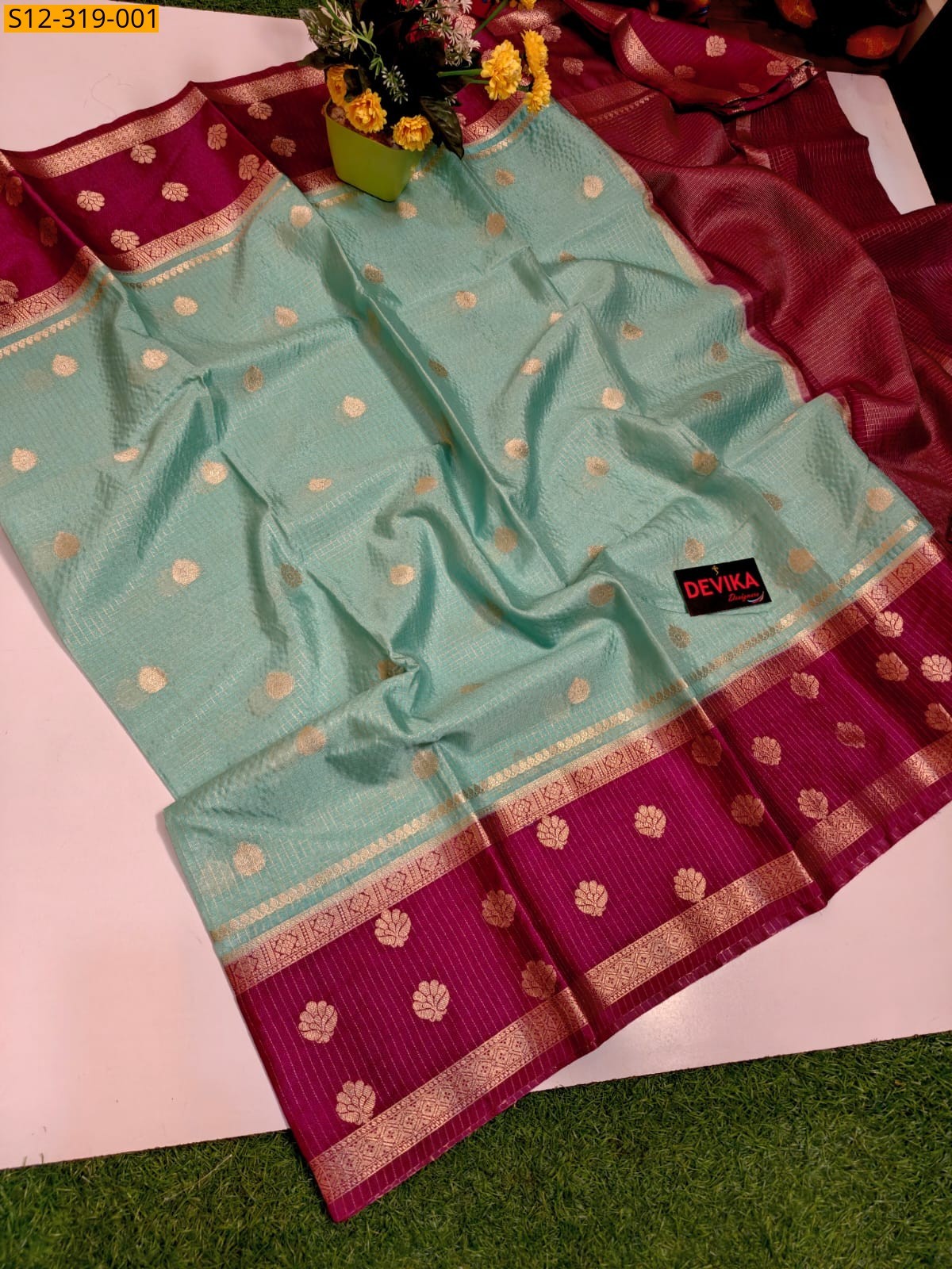 Pista green Banarasi daibal warm soft silk Saree
