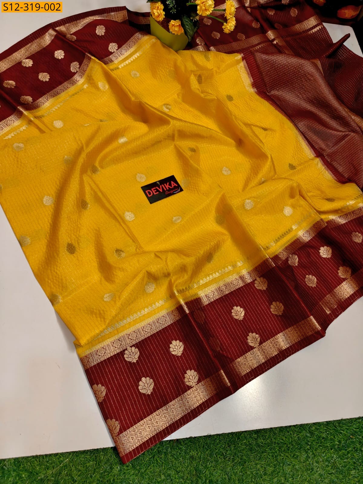 Yellow Banarasi daibal warm soft silk Saree
