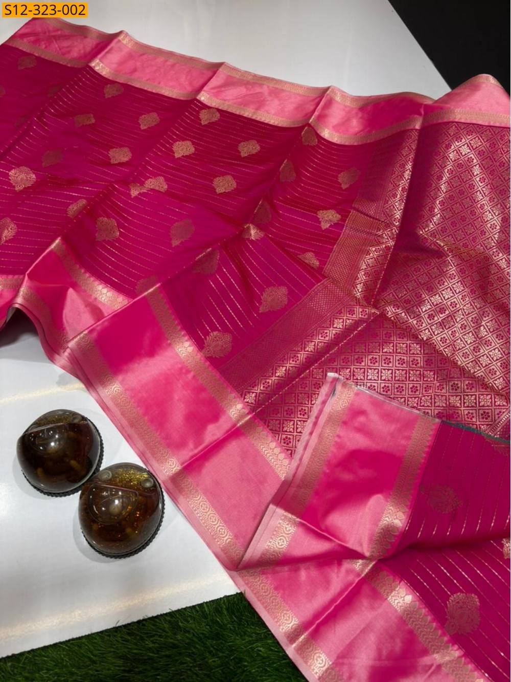 Banarsi semi kataan soft silk Saree