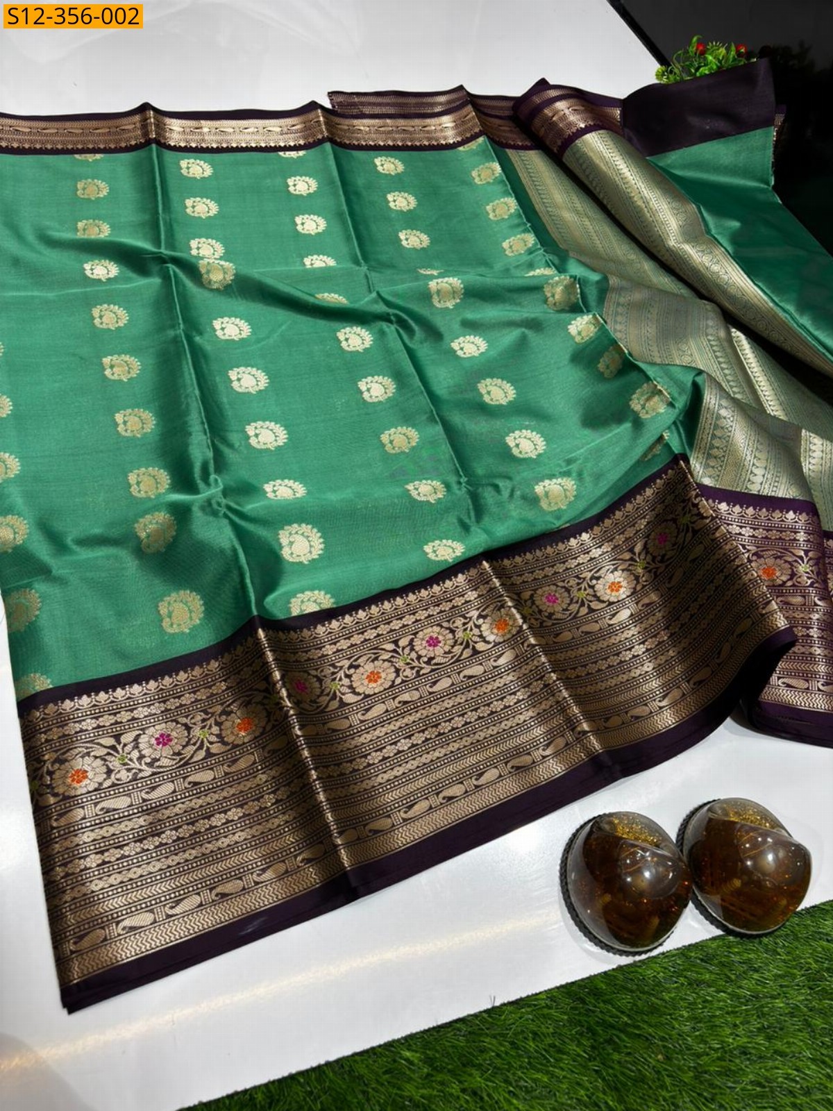 Green Banarasi semi kataan soft silk Saree