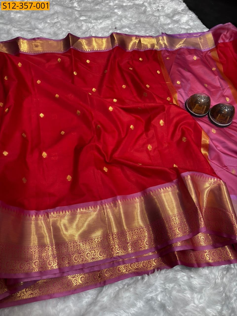 Red Banarasi semi kataan soft silk Saree