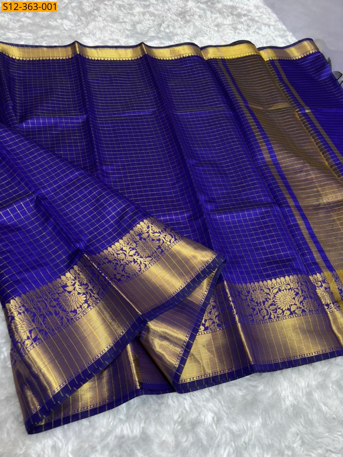 Violet Banarsi semi kataan soft silk Saree