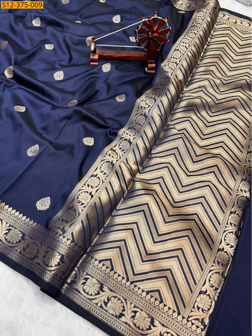 Fancy Banarsi semi kataan soft silk Saree