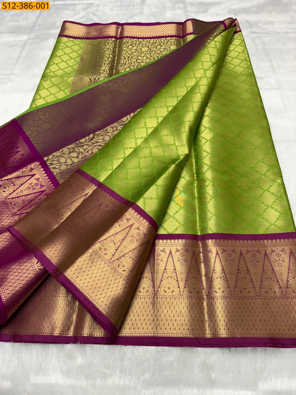 Green Fancy Banarasi semi kataan soft silk Saree