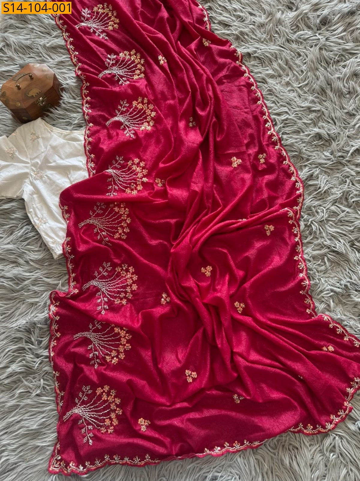 Pink Fancy Chinnon Crush saree