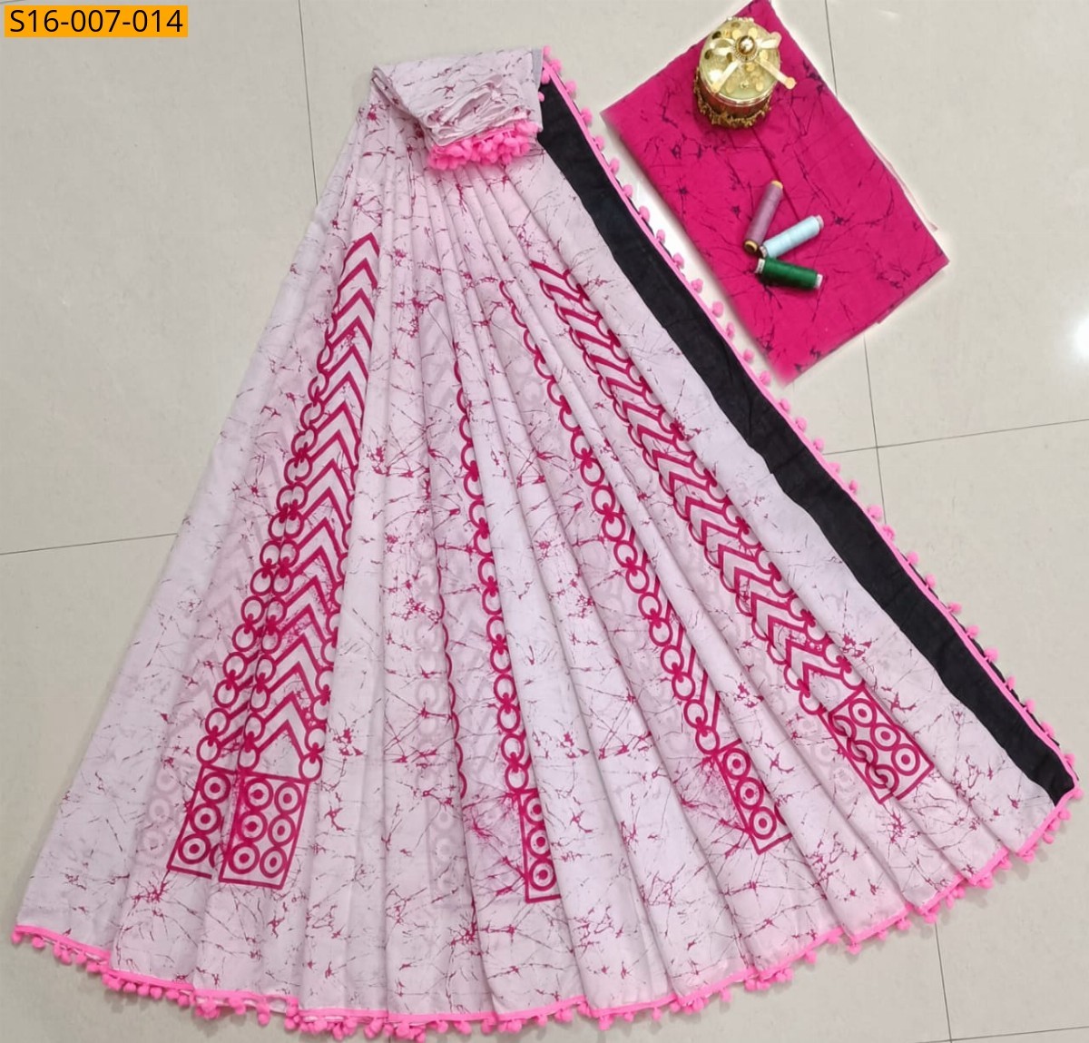 White Mulmul Cotton Sarees
