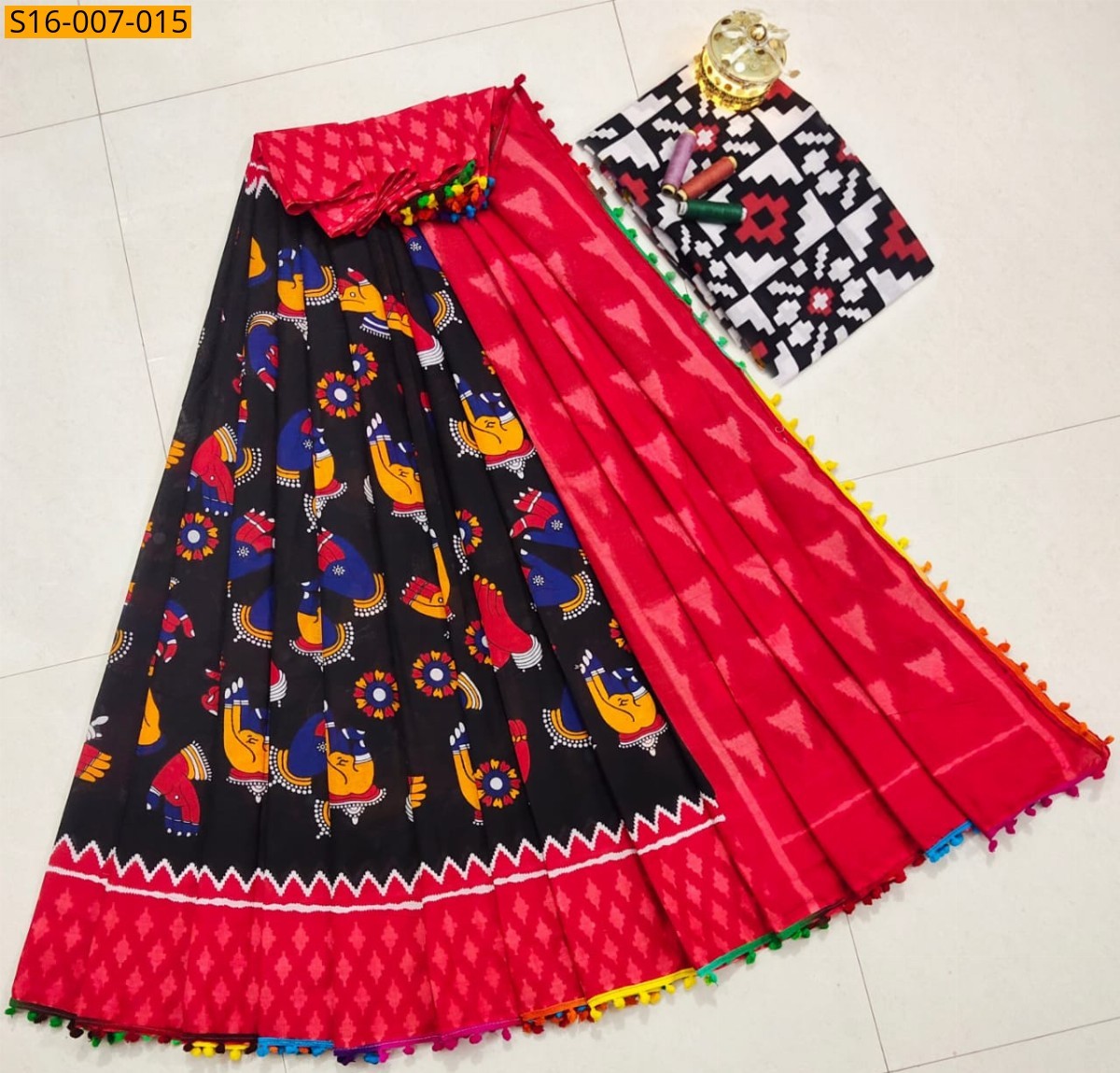 Black Mulmul Cotton Sarees