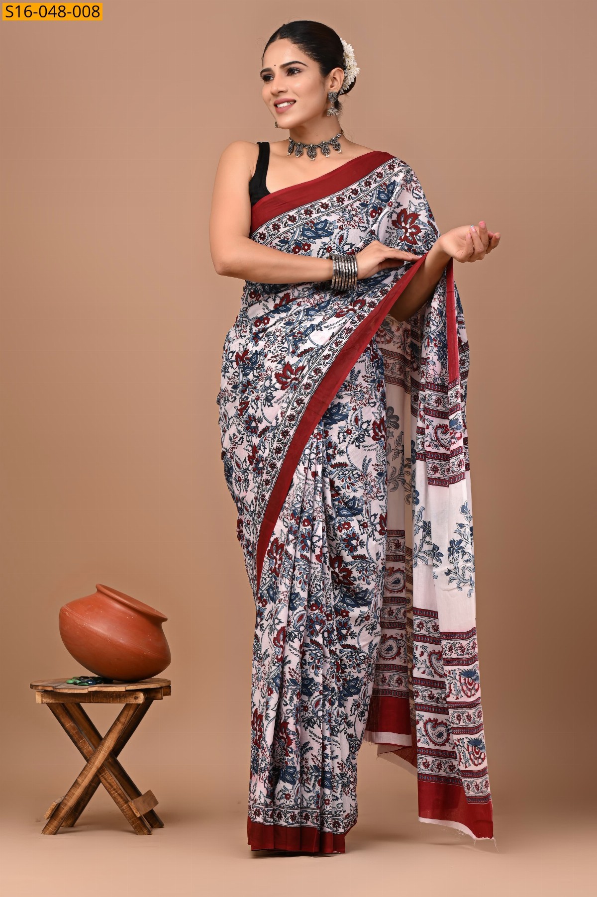 White Mulmul Cotton Sarees
