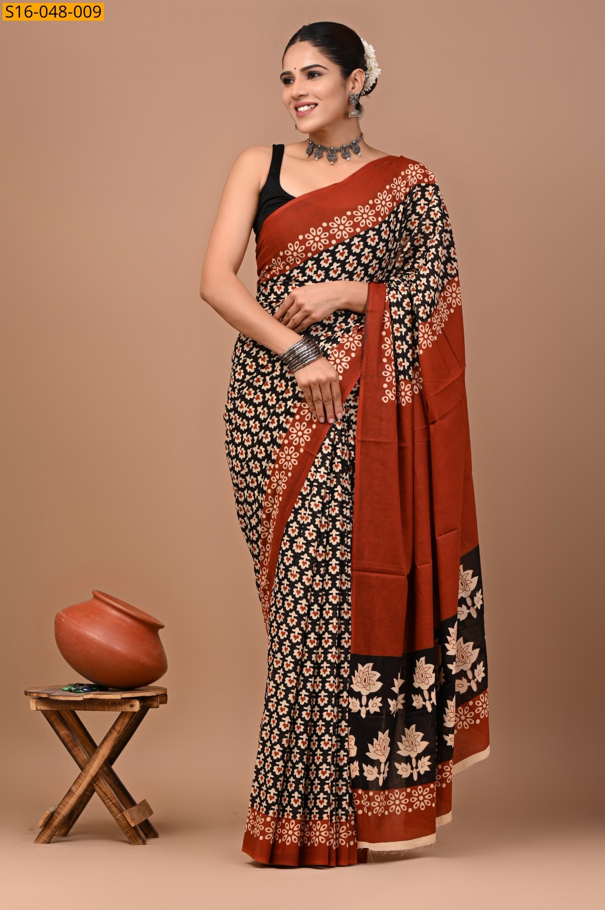 Black Mulmul Cotton Sarees