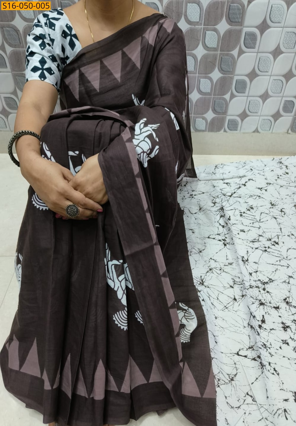 Brown Mulmul cotton printed sarees 