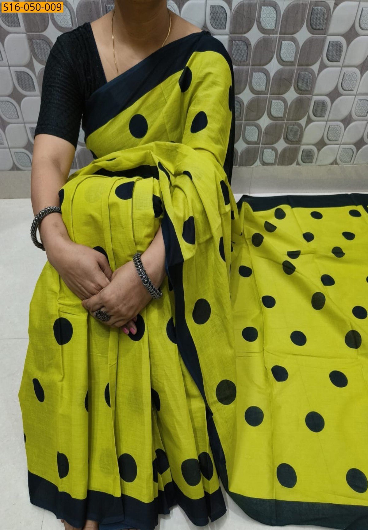 Green Mulmul cotton printed sarees 