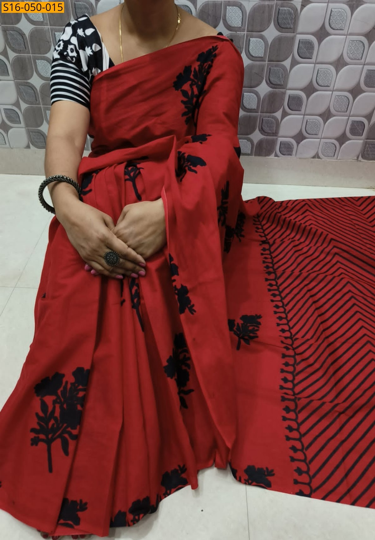 Maroon Mulmul cotton printed sarees 