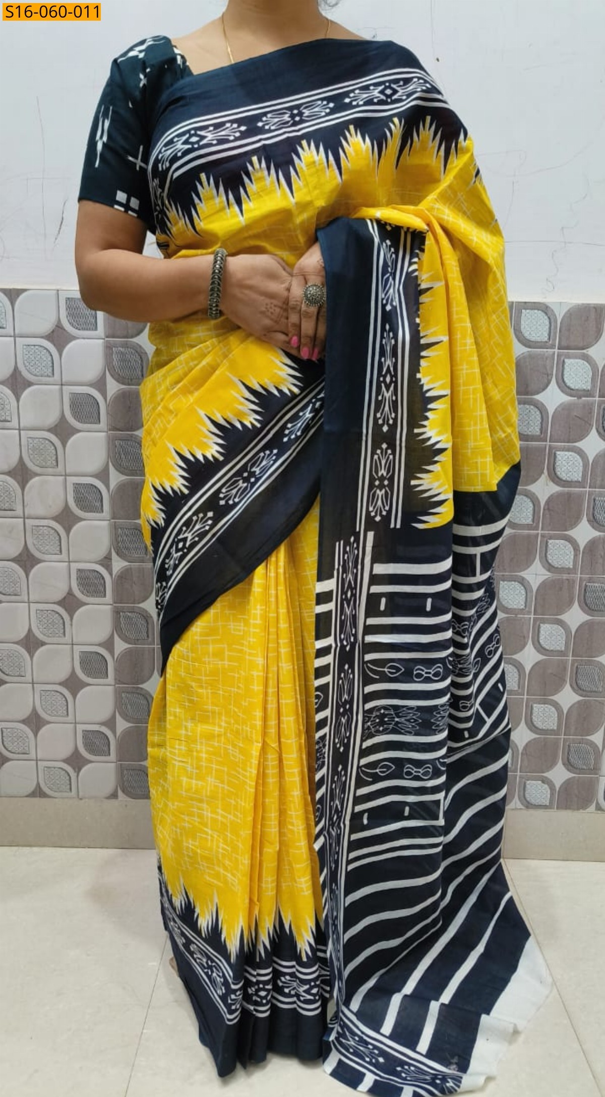Yellow Mulmul cotton sarees