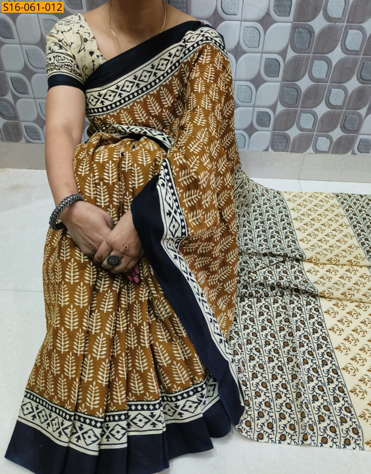 Mustard Mulmul cotton printed sarees 