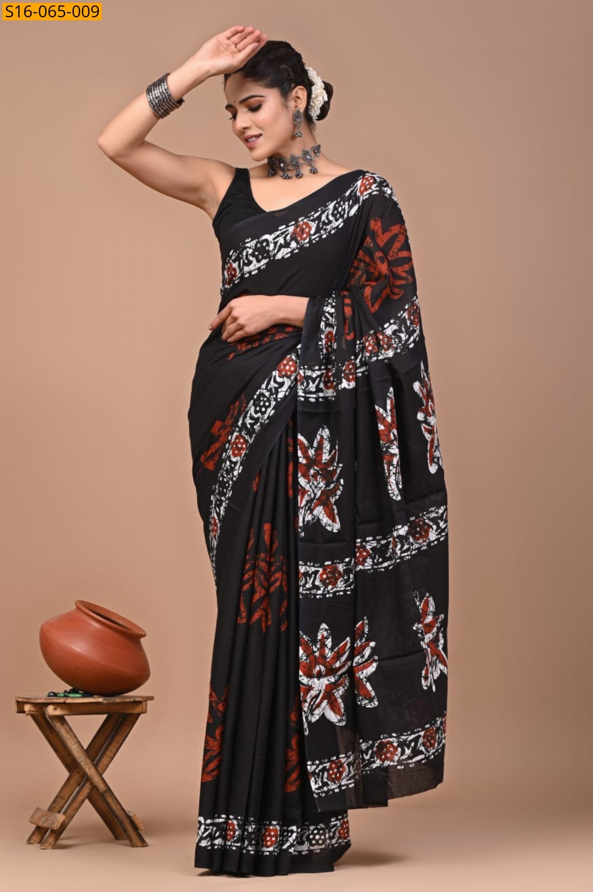 Black Cotton mulmul Saree
