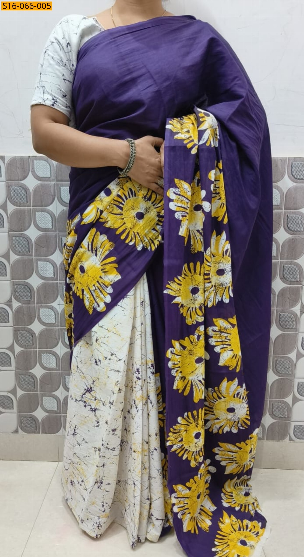 Violet Cotton mulmul Saree