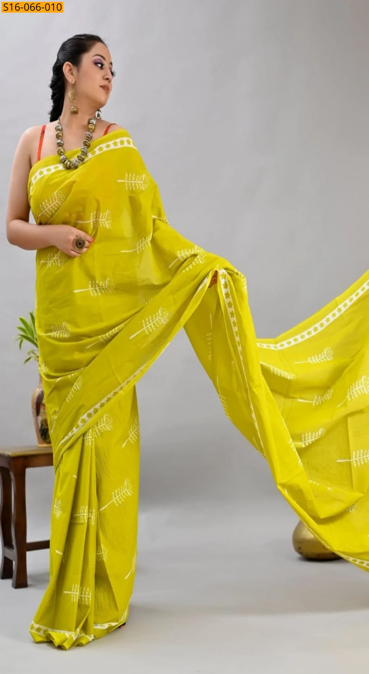 Neon Cotton mulmul Saree