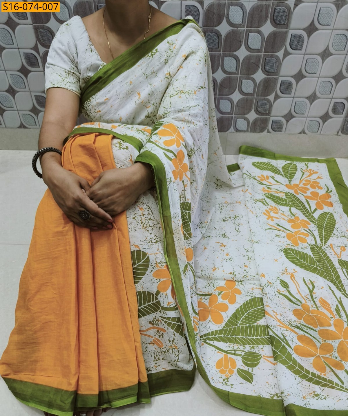 White Mulmul cotton  sarees