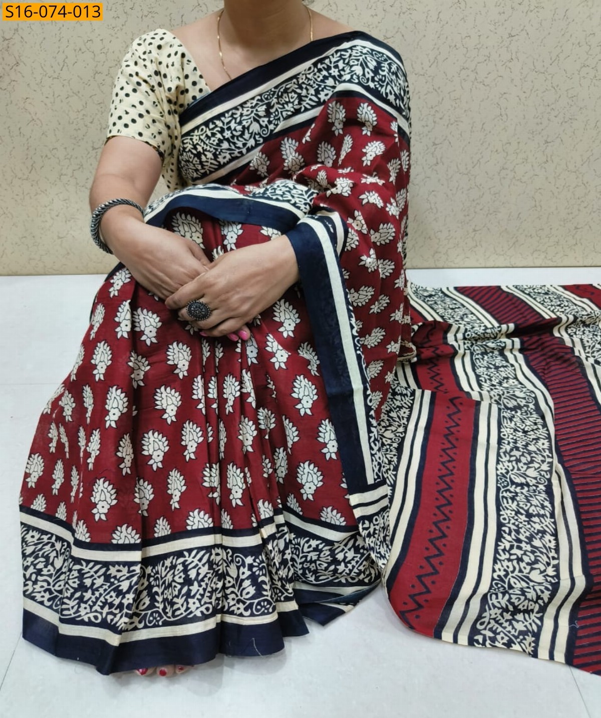 Maroon Mulmul cotton  sarees