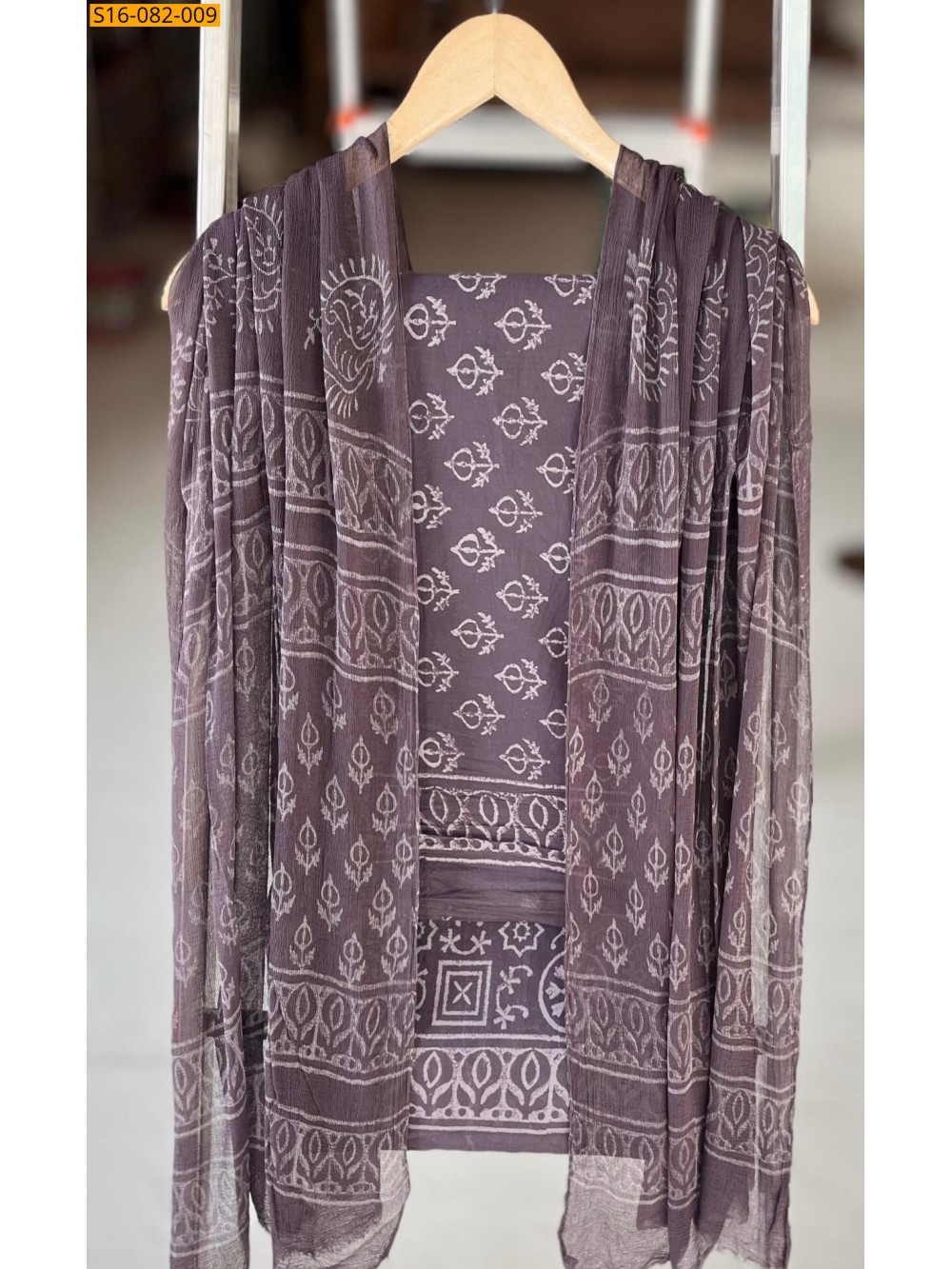 Hand block printed cotton suit set