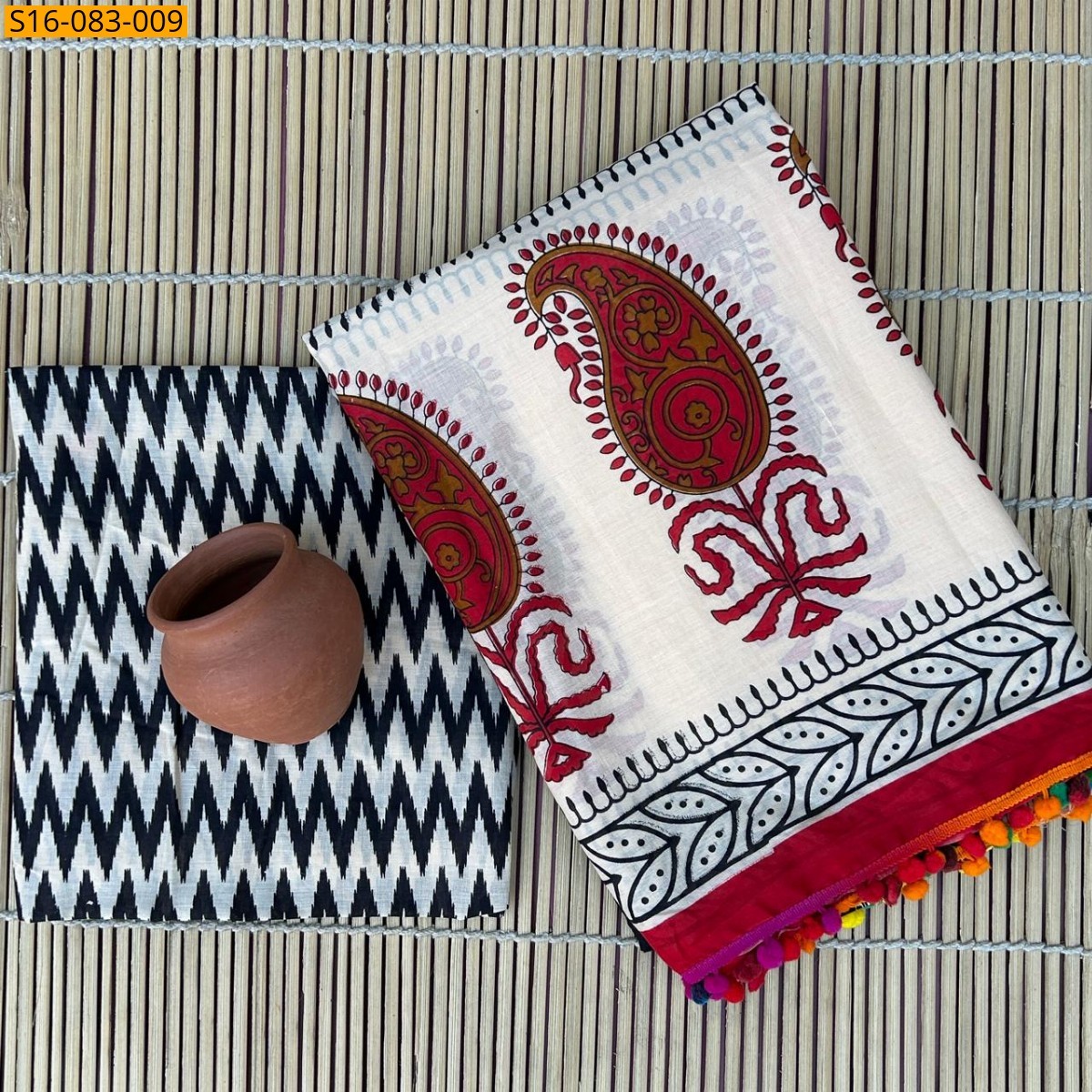 Mulmul cotton sarees With Pompom Mulmul cotton sarees With Pompom