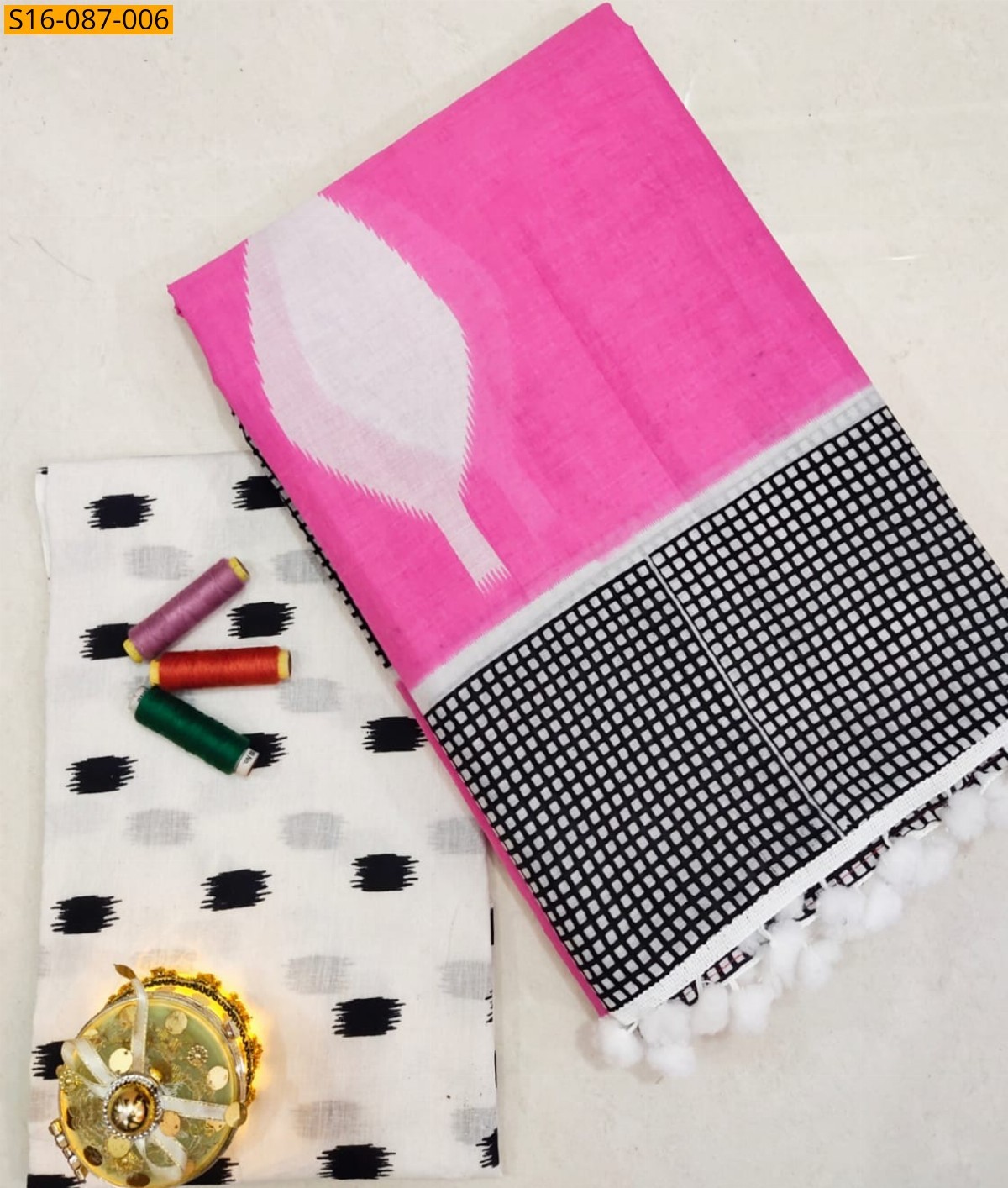 Pink Mulmul cotton  sarees With Pompom