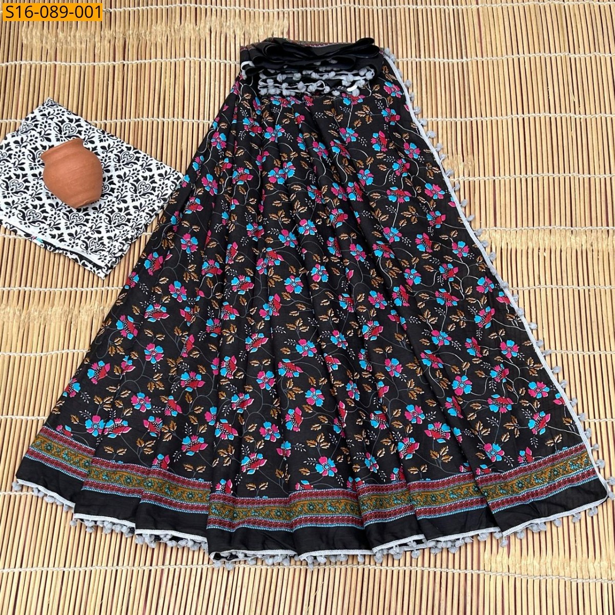 Black Mulmul cotton  sarees With Pompom