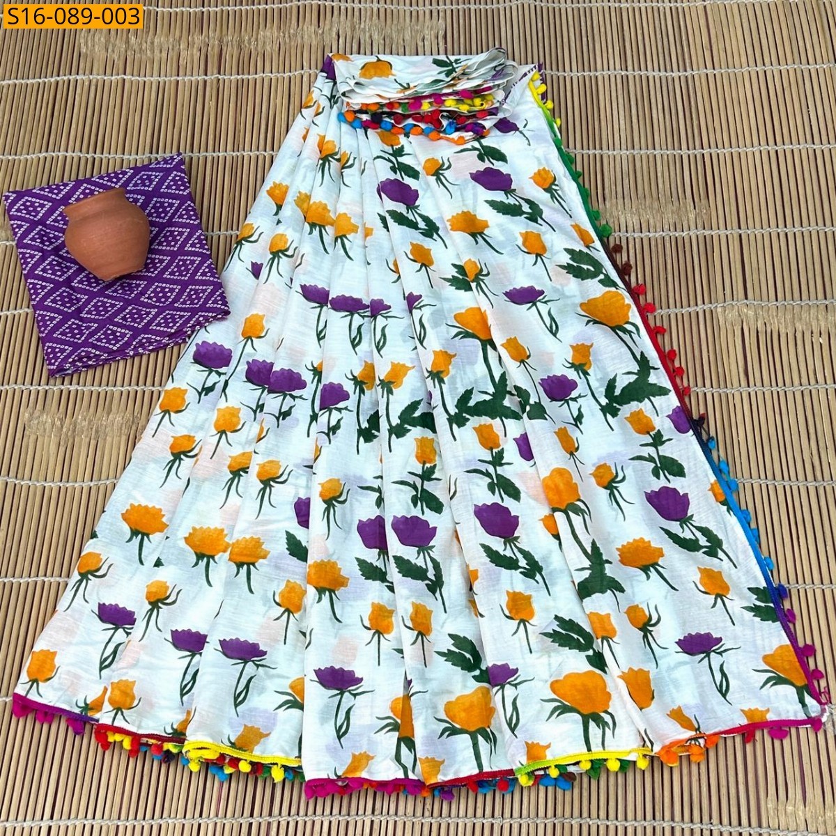 White Mulmul cotton  sarees With Pompom