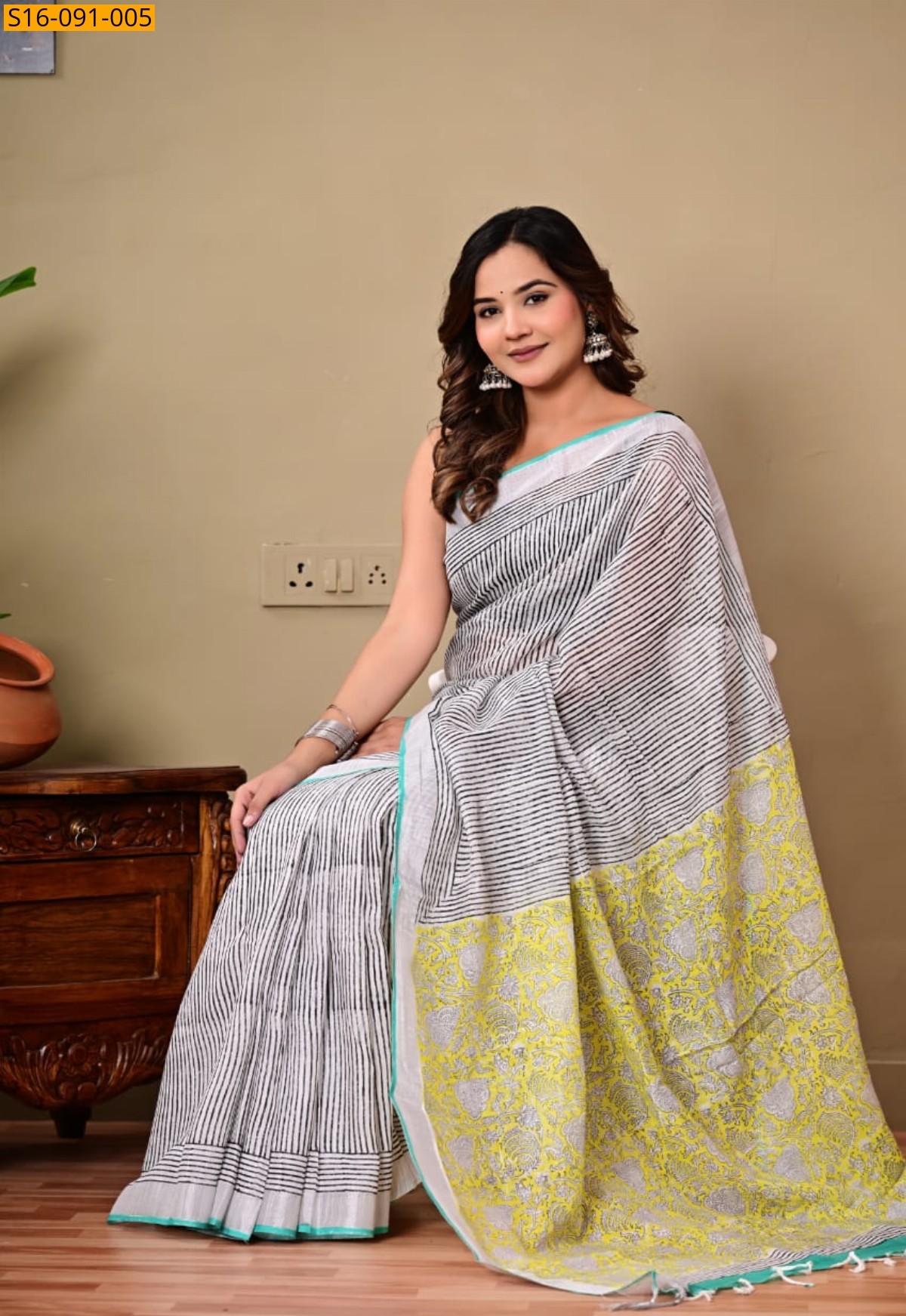 White Linen Printed Saree